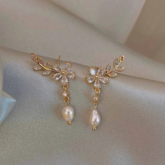 Exquisite Crystal Flower Stud Earrings – Leaf & Butterfly Tassel Design
