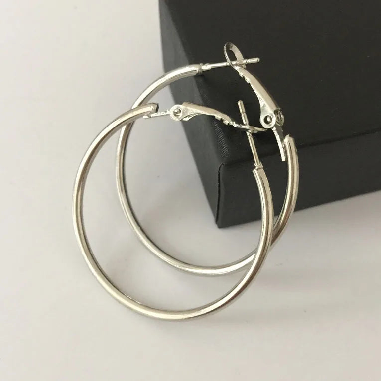 Classic Round Hoop Earrings – Unisex Gold, Silver & Black Metal Hoops