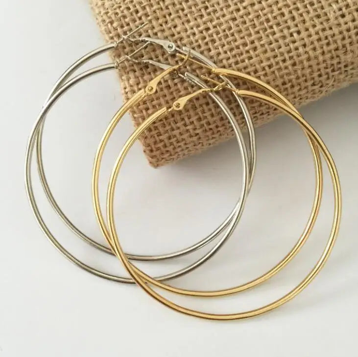Classic Round Hoop Earrings – Unisex Gold, Silver & Black Metal Hoops