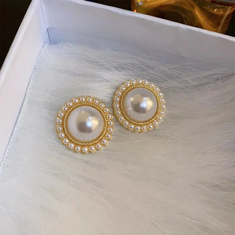 Stylish U-shaped Hoop Earrings – Elegant Gold Color Imitation Pearl Accessories for Wedding & Party Gifts