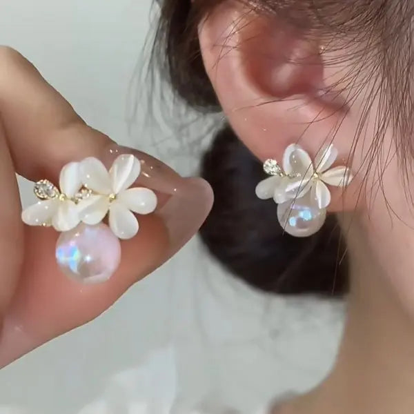 Exquisite Crystal Flower Stud Earrings – Leaf & Butterfly Tassel Design
