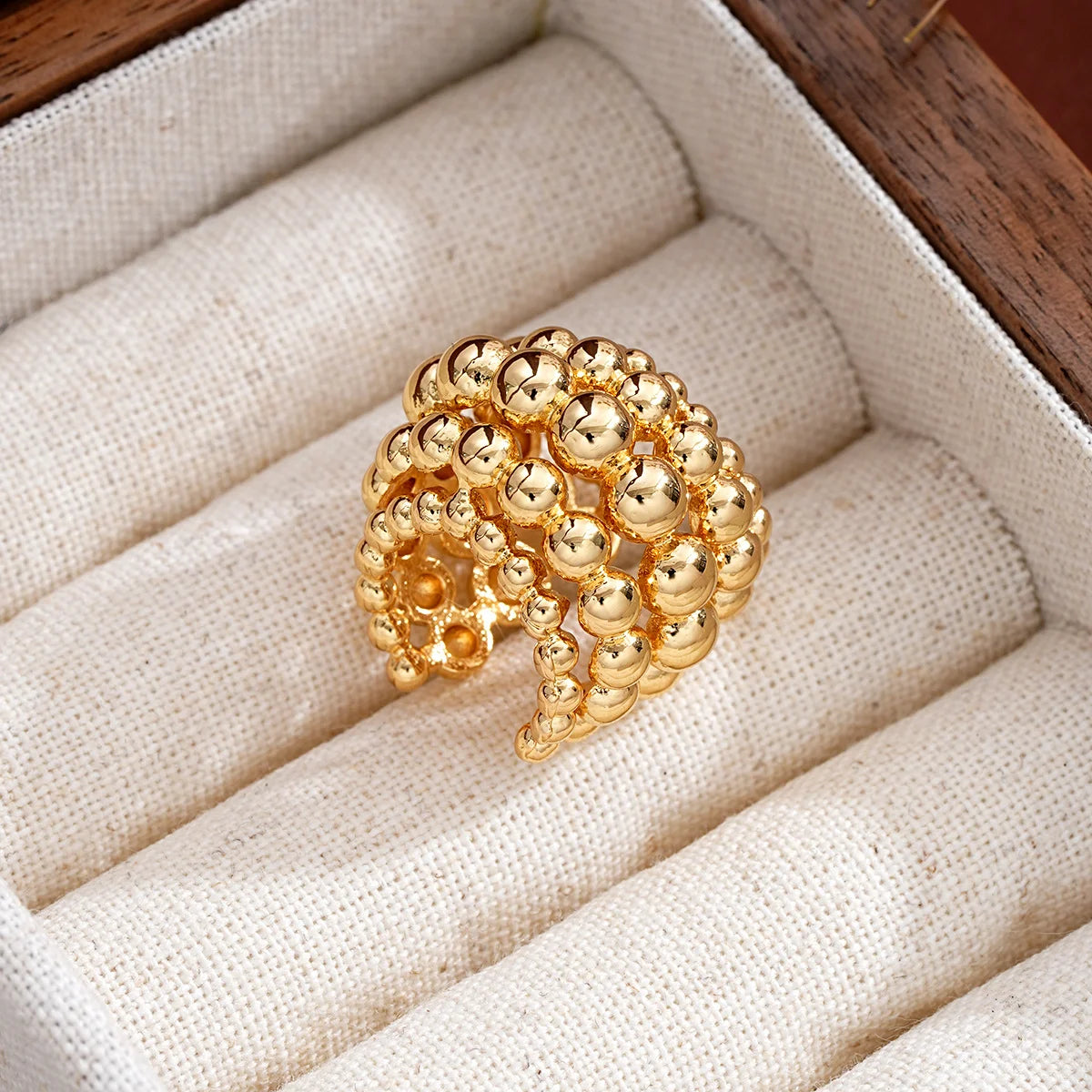 Exaggerated Wide Clip-On Earrings – Simple Gold Metal Ear Clips