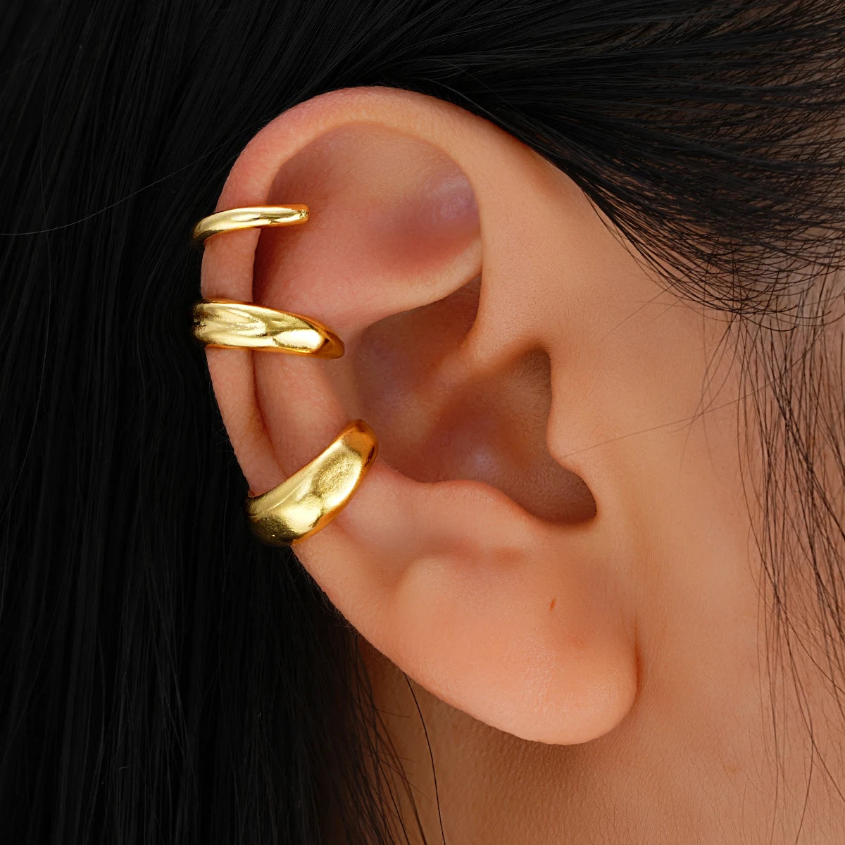 Exaggerated Wide Clip-On Earrings – Simple Gold Metal Ear Clips
