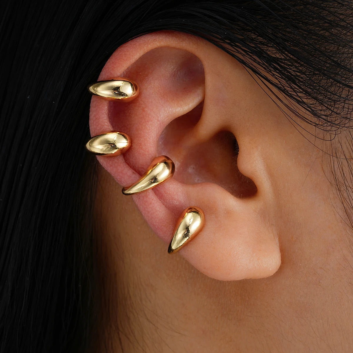 Exaggerated Wide Clip-On Earrings – Simple Gold Metal Ear Clips