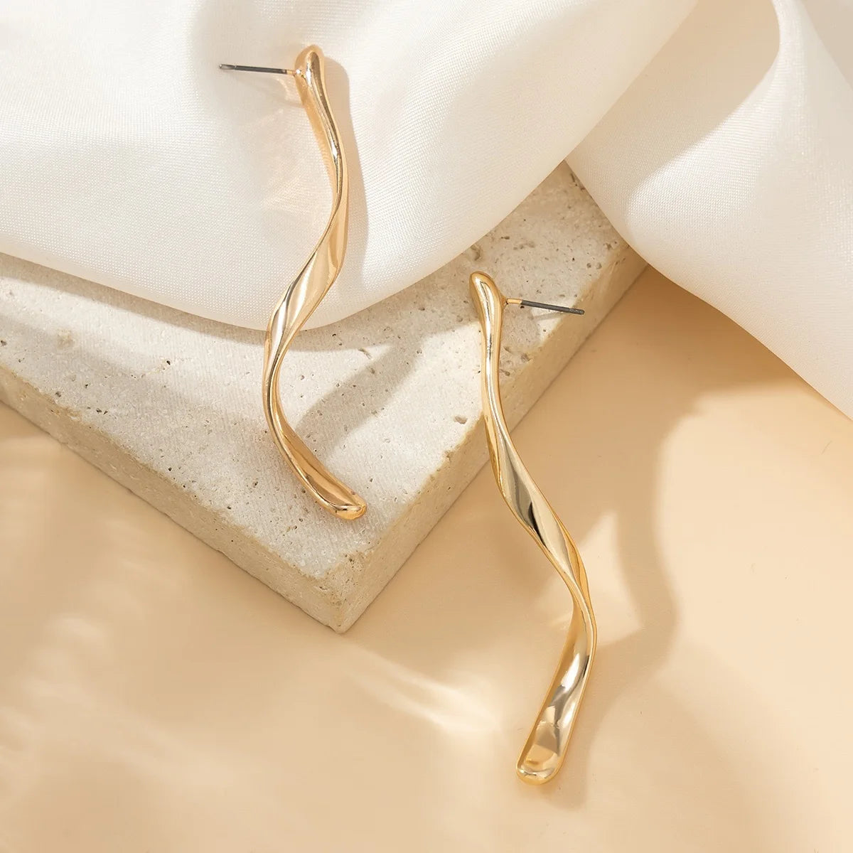 Abstract 3D Design Earrings – Retro Metal Studs