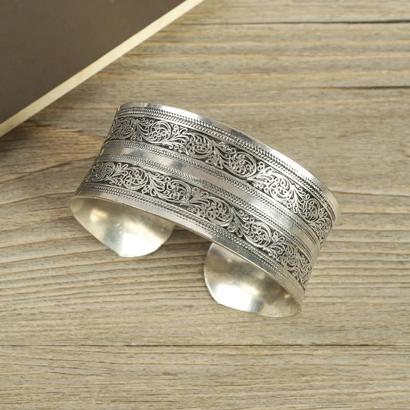 Bohemian Ethnic Retro Silver Wide Cuff Bracelet for Women – Carved Flower Opening Bangle Vintage Boho Jewelry
